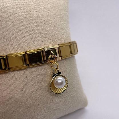 Pendentif coquillage doré - Bellacharms